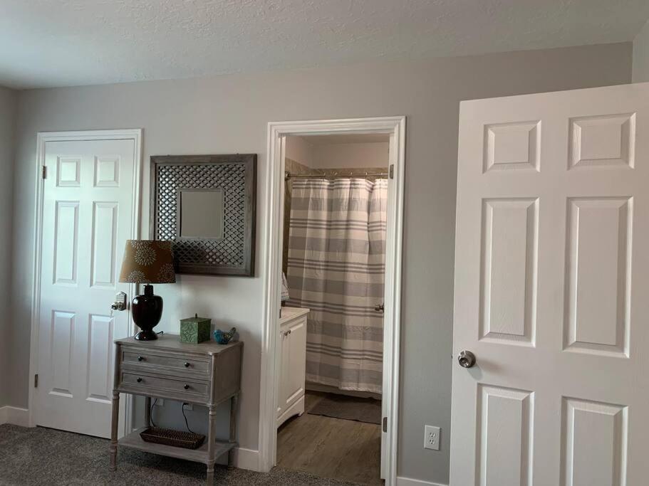 Rooms With A Mountain View Pleasant Grove Экстерьер фото