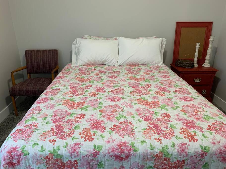 Rooms With A Mountain View Pleasant Grove Экстерьер фото
